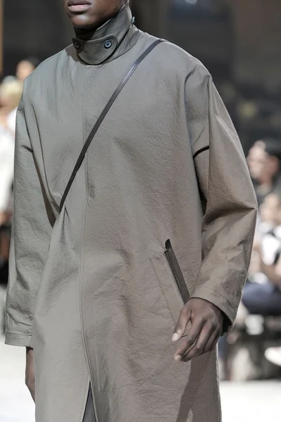 Look 20